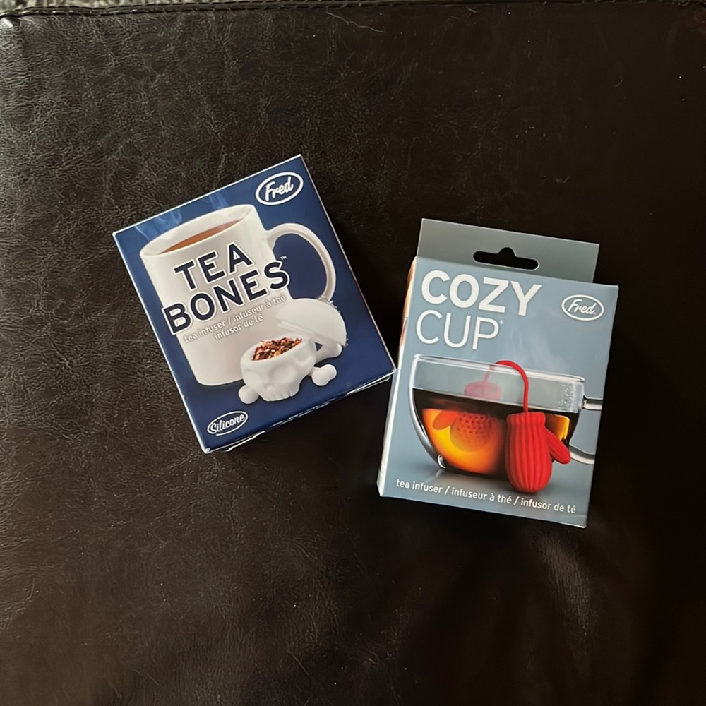 Two novelty tea infusers